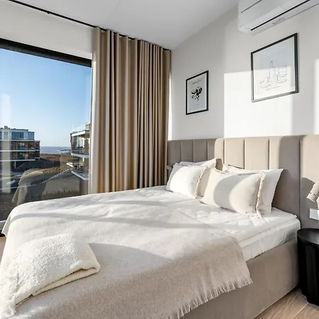 Wiigi Luxury Seaview Apartment *