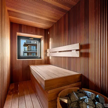 Wiigi Luxury Seaview Apartment