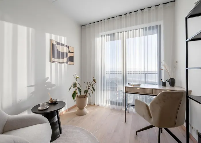 Wiigi Luxury Seaview Apartment